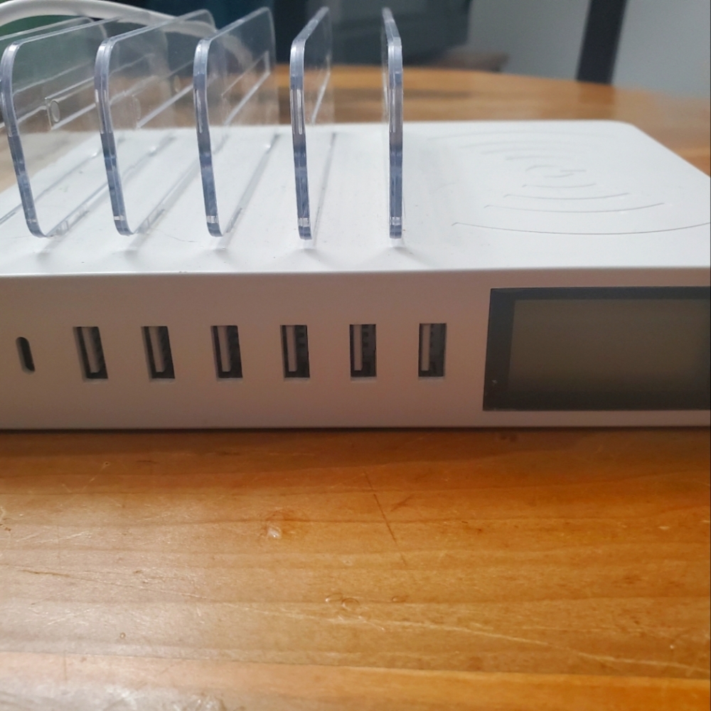 Smart USB charging system IdealLife